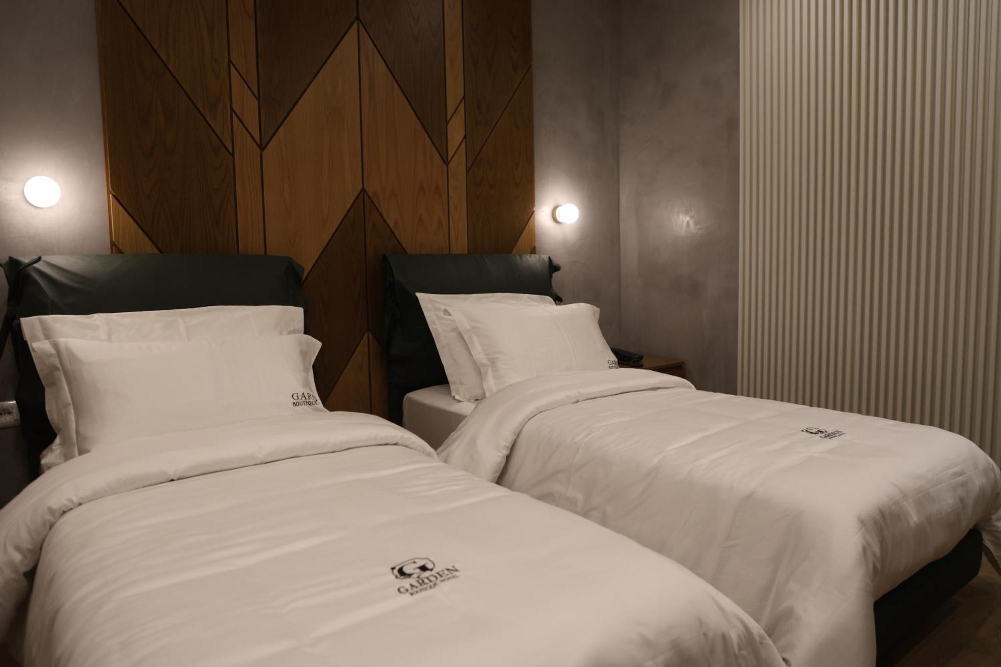 Garden Boutique Hotel Tirana Exterior photo