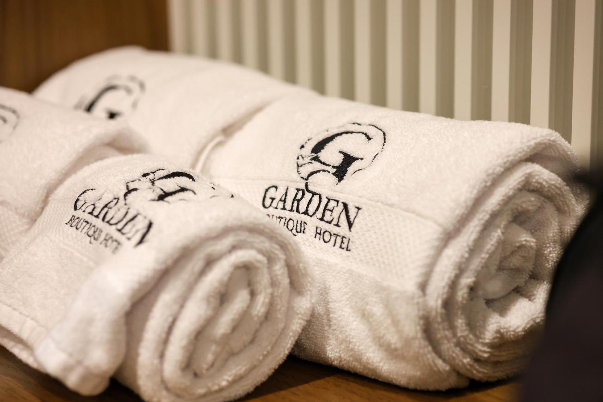 Garden Boutique Hotel Tirana Exterior photo