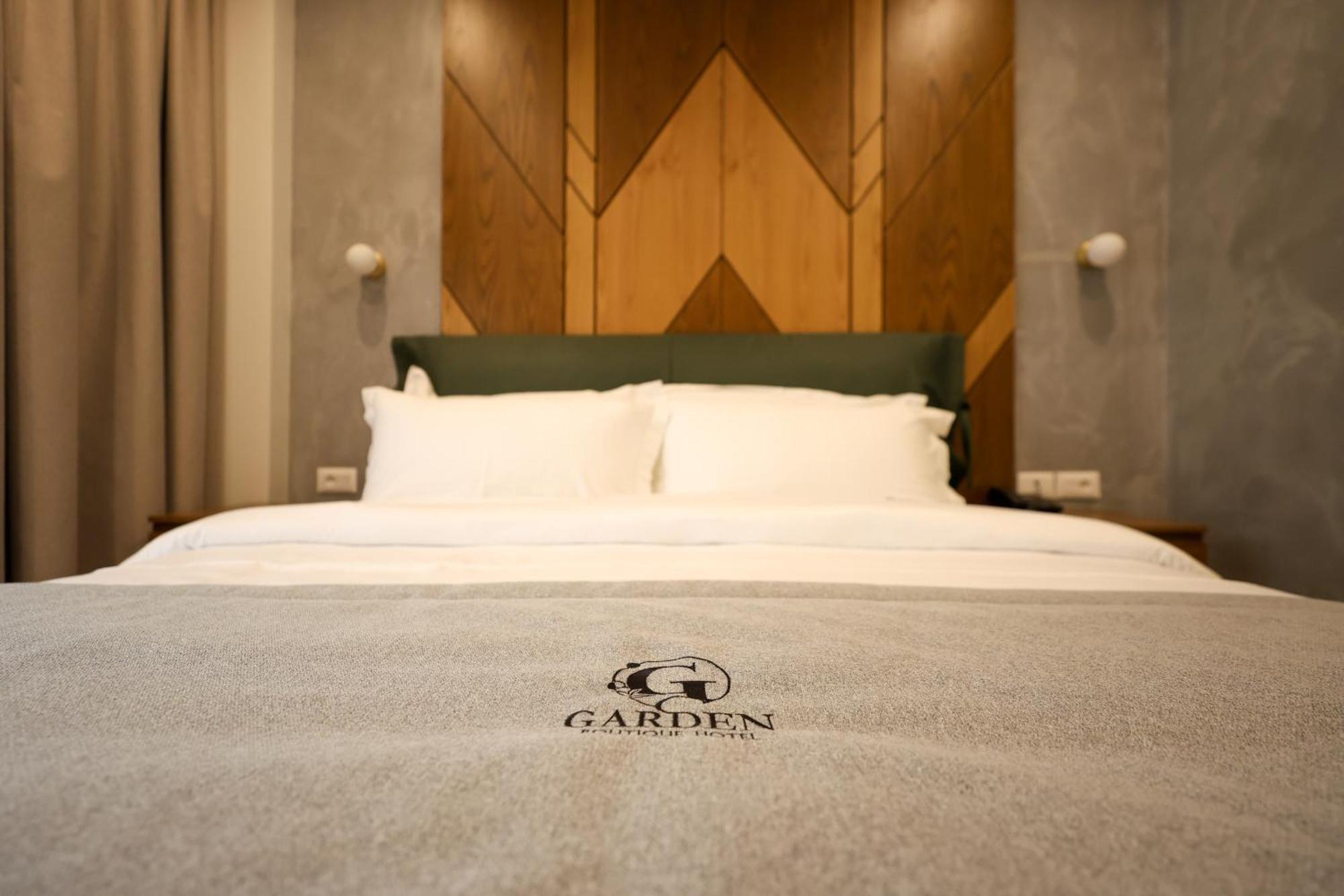Garden Boutique Hotel Tirana Exterior photo