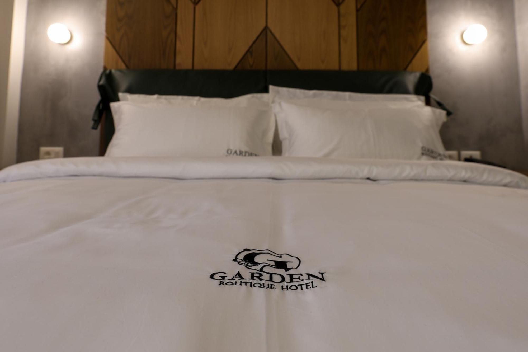 Garden Boutique Hotel Tirana Exterior photo