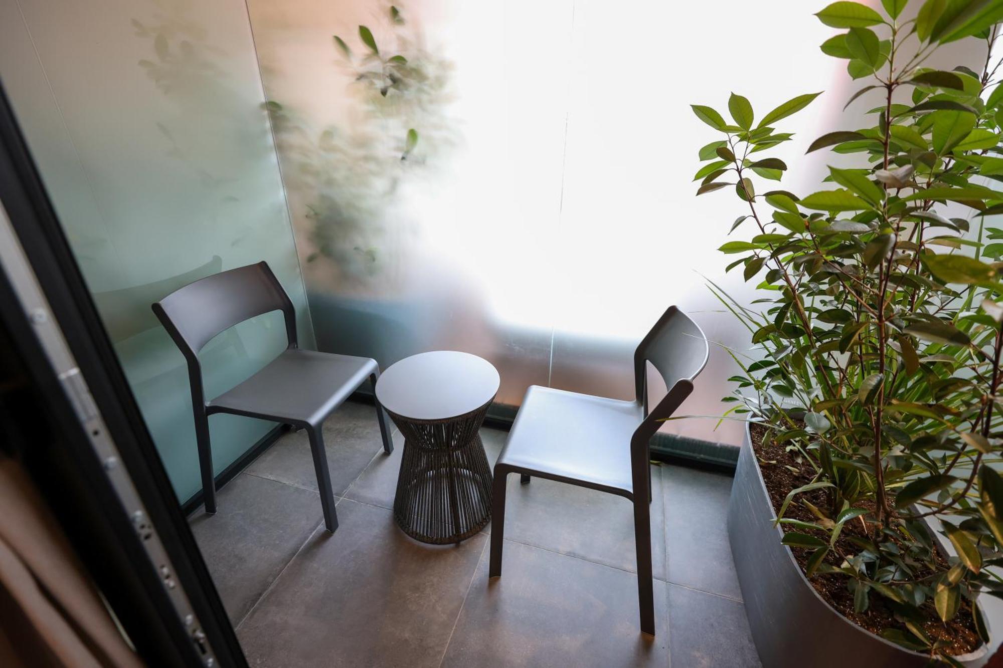 Garden Boutique Hotel Tirana Exterior photo